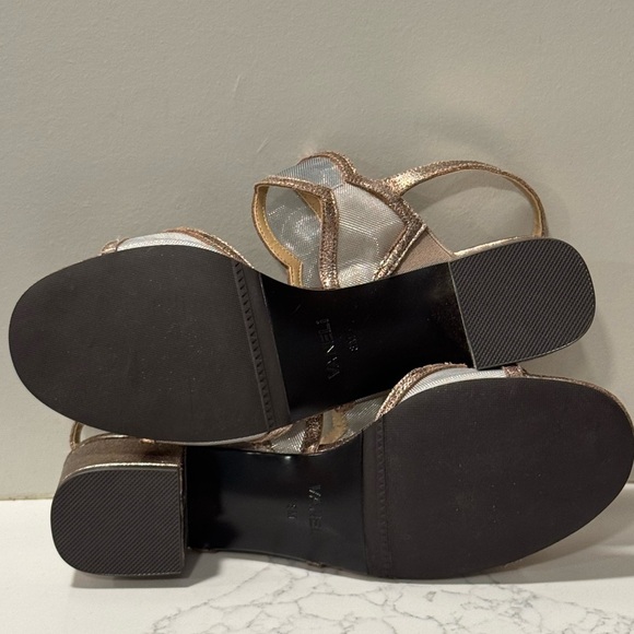 Vaneli - Hesper Scalloped Sling Back Sandals - Picture 8 of 10